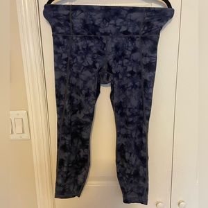 Athleta blue tie dye leggings